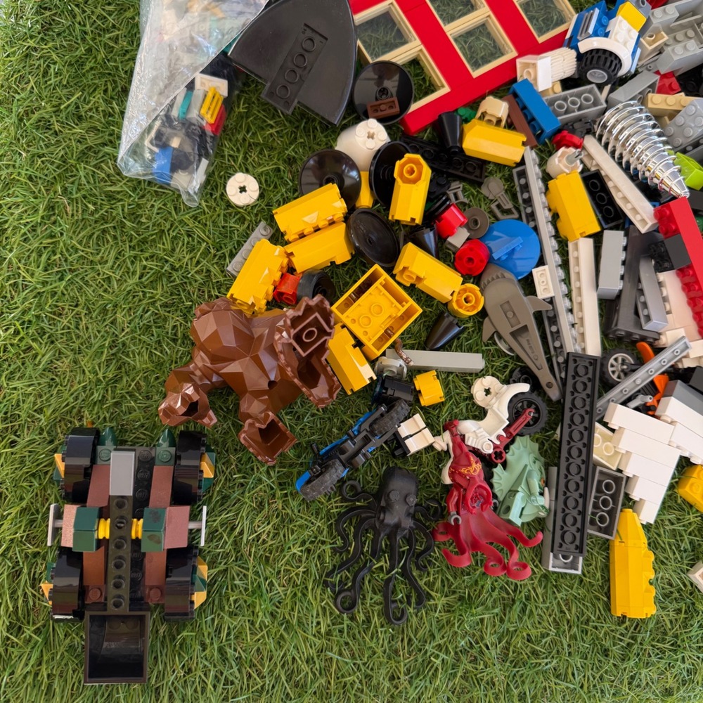 LEGO‎ Bulk Lot 14 lbs Mixed Atlantis Kingdoms Mega Bloks Halo Kre-O Transformers - Picture 9 of 15